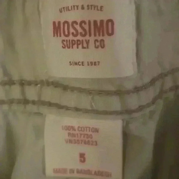 2 pair womens shorts - Picture 3 of 5